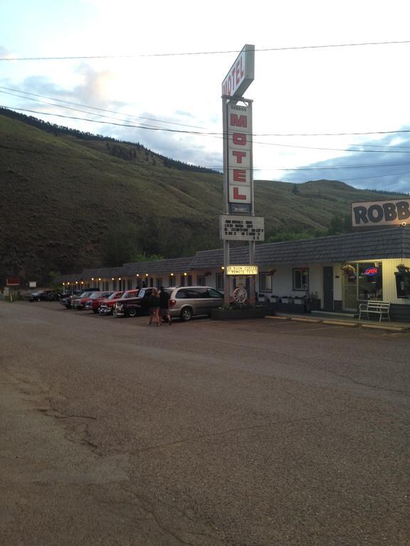 Robbie'S Motel Cache Creek Ngoại thất bức ảnh